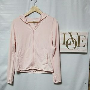 Uniqlo AIRism pink hoodie